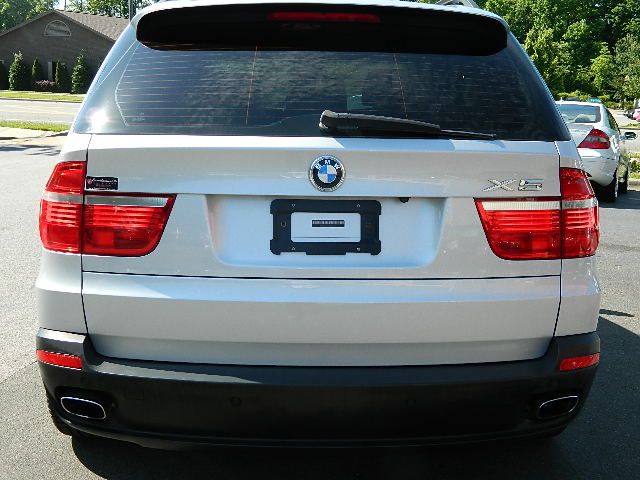 2008 BMW X5 1500 4dr Club Cab 4x4