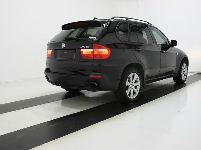 2008 BMW X5 1500 4dr Club Cab 4x4