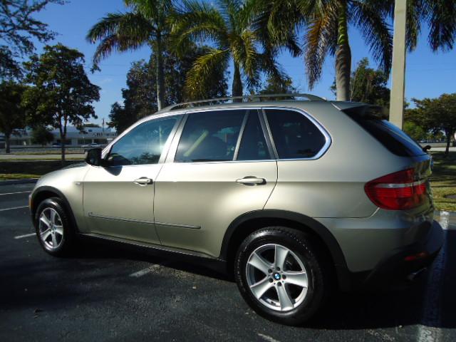 2008 BMW X5 1500 4dr Club Cab 4x4