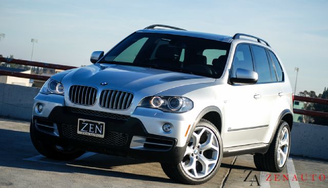 2008 BMW X5 Touring WITH DVD And NAV