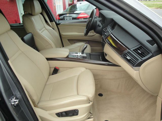 2008 BMW X5 Limited 4WD One Owner Leather