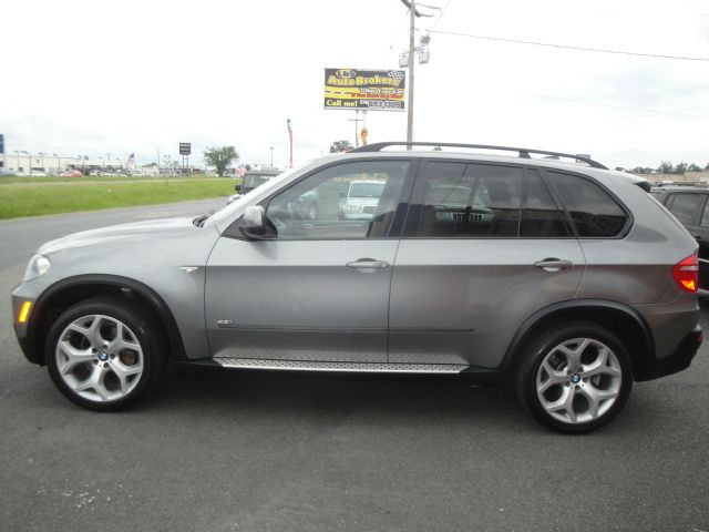 2008 BMW X5 Limited 4WD One Owner Leather