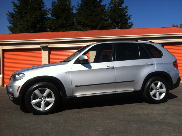 2008 BMW X5 4 DOOR CAB