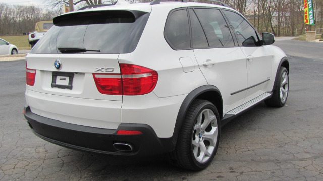 2009 BMW X5 4dr Sedan S (A6) (discont