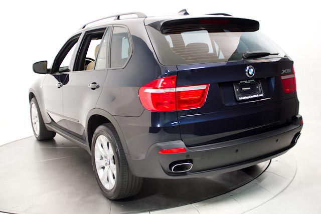 2010 BMW X5 4dr Sedan S (A6) (discont