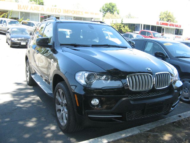 2010 BMW X5 4dr Sedan S (A6) (discont