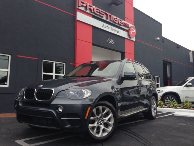 2011 BMW X5 300M