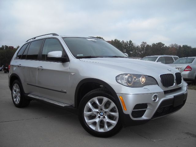 2011 BMW X5 300M