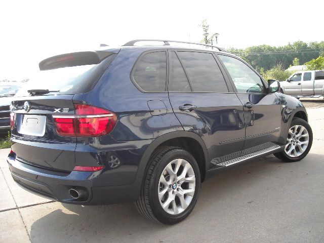 2011 BMW X5 300M