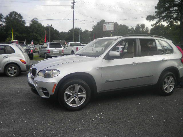 2011 BMW X5 300M