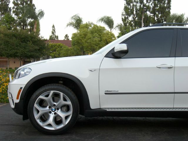 2012 BMW X5 XLE V6 NAVI