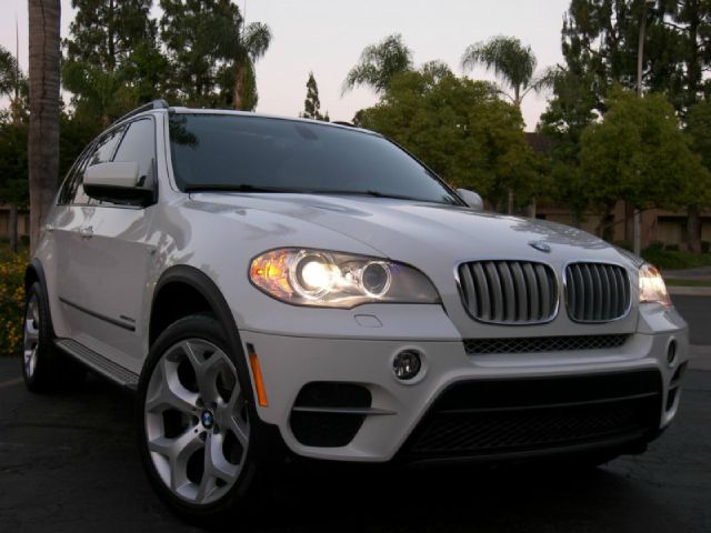 2012 BMW X5 XLE V6 NAVI