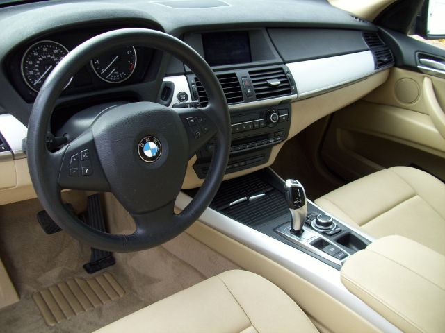 2012 BMW X5 300M