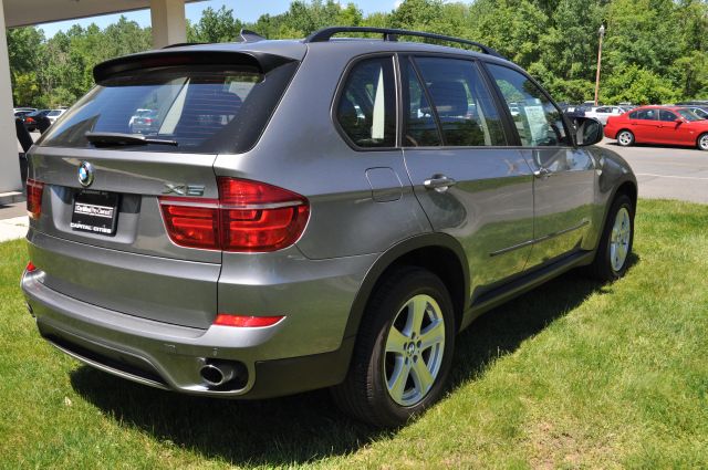 2012 BMW X5 300M