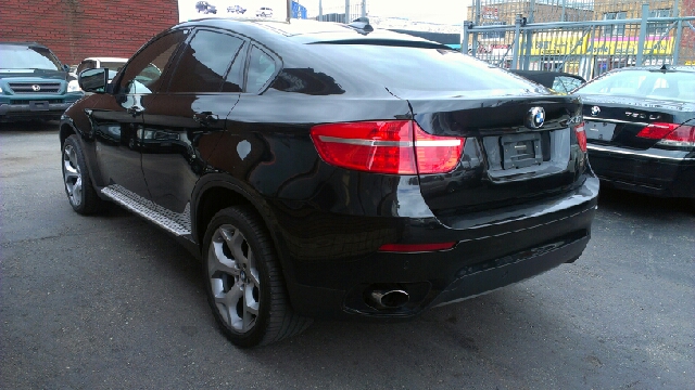 2009 BMW X6 300M