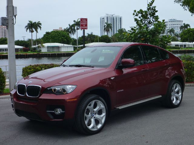 2011 BMW X6 300M