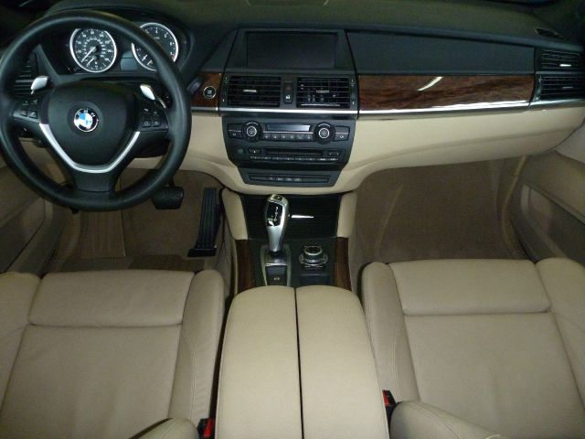 2011 BMW X6 300M