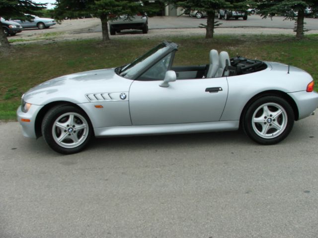 1997 BMW Z3 SE Front-wheel Drive