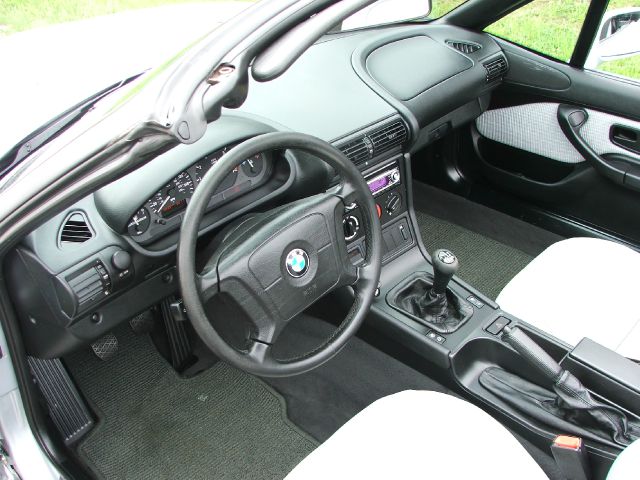 1997 BMW Z3 SE Front-wheel Drive