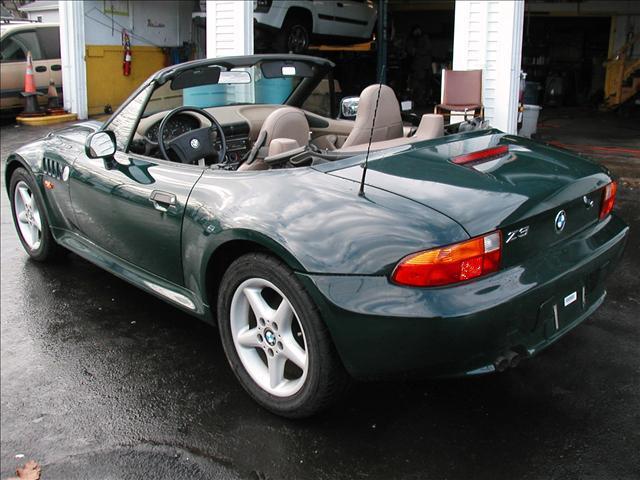 1997 BMW Z3 4dr Wgn RWD