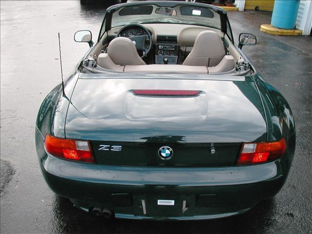 1997 BMW Z3 4dr Wgn RWD