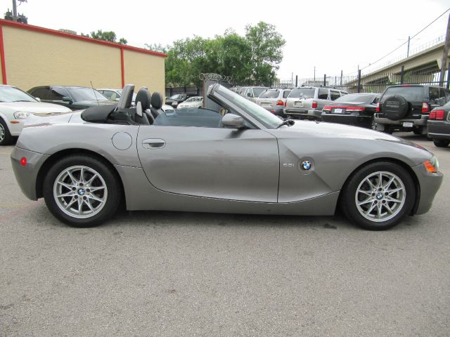 2003 BMW Z4 2 Door