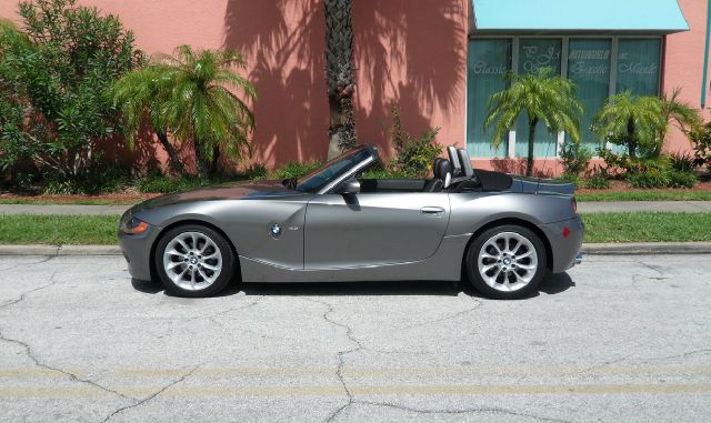 2003 BMW Z4 2 Door