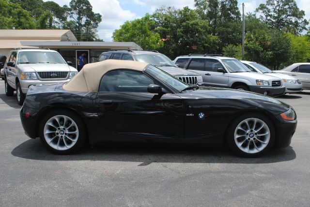 2003 BMW Z4 2 Door