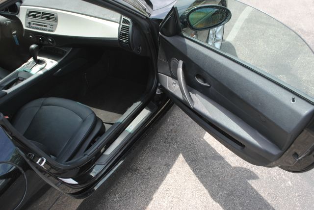 2003 BMW Z4 2 Door