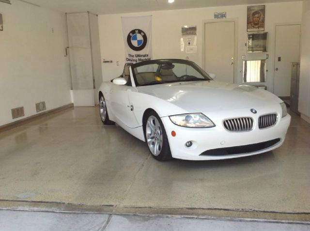 2003 BMW Z4 2 Door