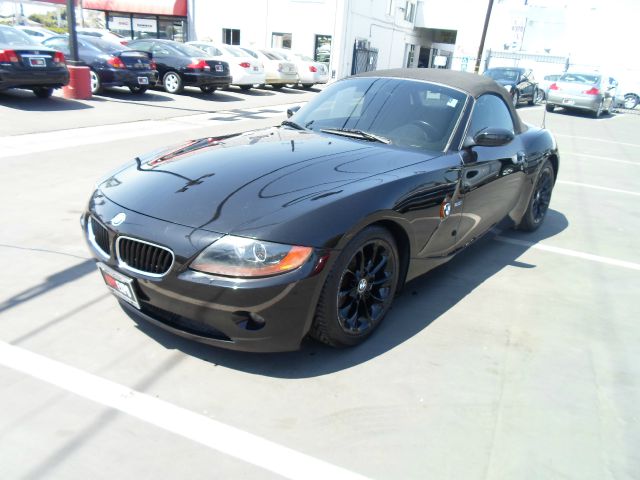 2004 BMW Z4 2 Door