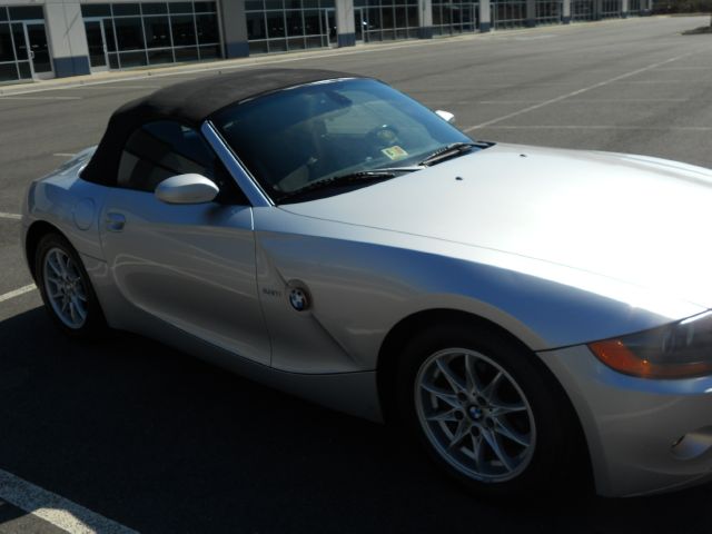 2004 BMW Z4 2 Door