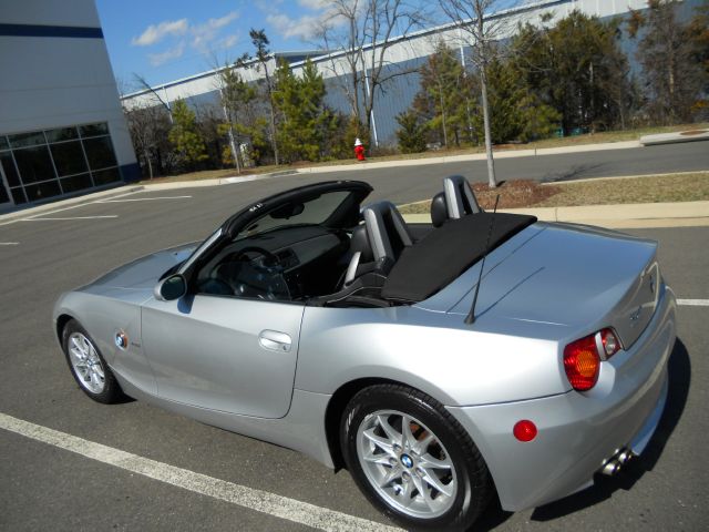 2004 BMW Z4 2 Door