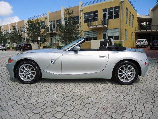 2004 BMW Z4 2 Door