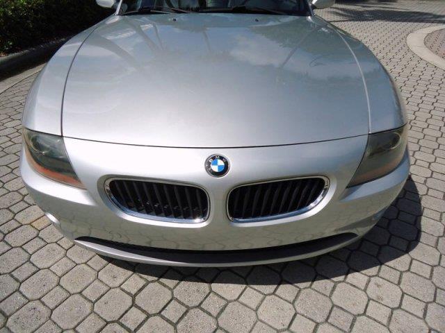 2004 BMW Z4 2 Door