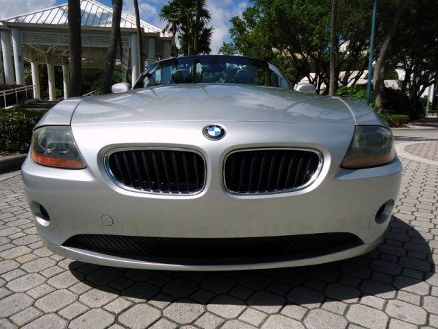 2004 BMW Z4 2 Door