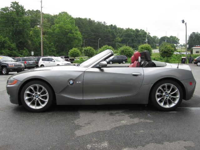 2004 BMW Z4 2 Door