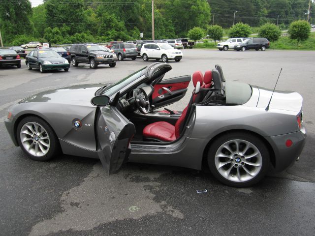 2004 BMW Z4 2 Door