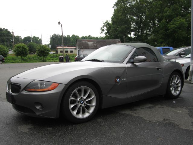 2004 BMW Z4 2 Door