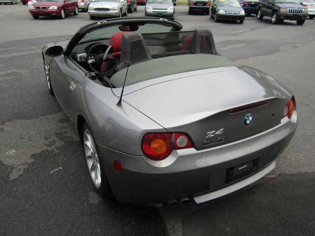 2004 BMW Z4 2 Door