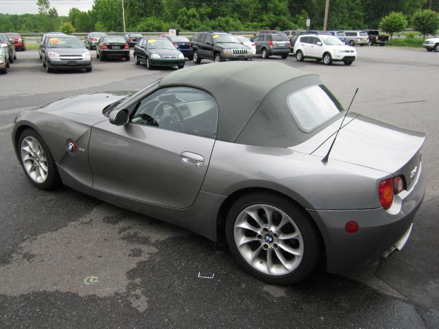 2004 BMW Z4 2 Door