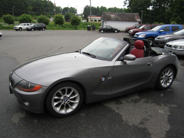 2004 BMW Z4 2 Door