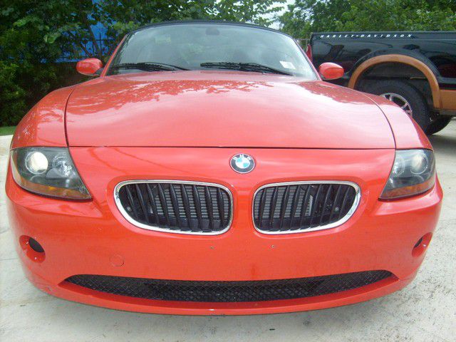 2004 BMW Z4 2 Door