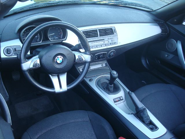 2004 BMW Z4 2 Door