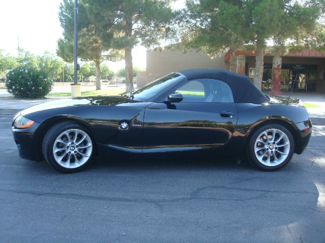 2004 BMW Z4 2 Door