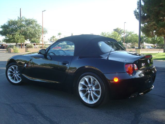 2004 BMW Z4 2 Door