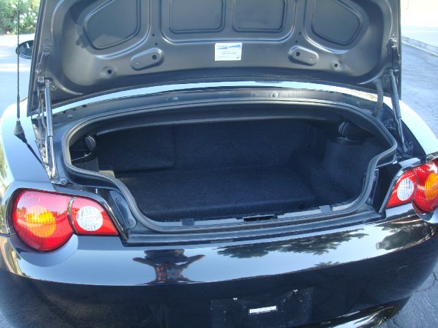 2004 BMW Z4 2 Door