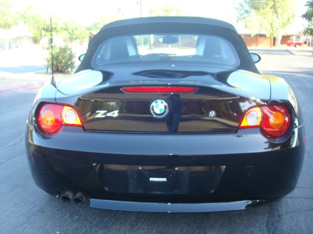 2004 BMW Z4 2 Door