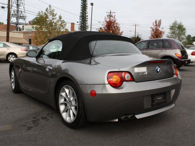 2004 BMW Z4 2 Door