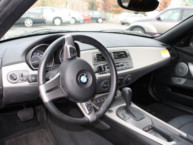 2004 BMW Z4 2 Door